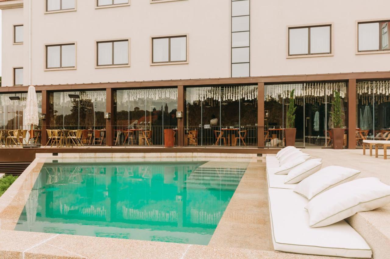 Torel Avantgarde Porto Exterior photo The pool at the hotel