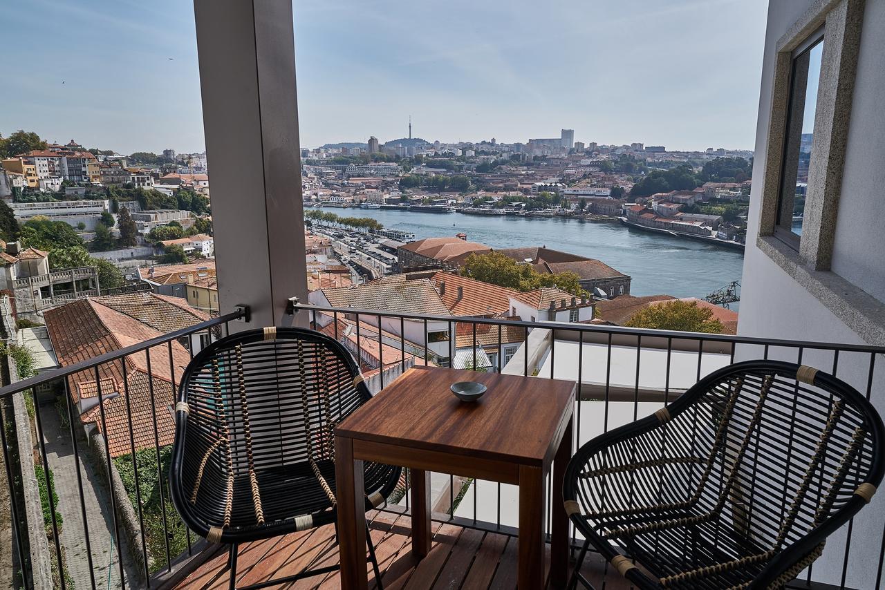 Torel Avantgarde Porto Exterior photo A balcony in Lisbon, Portugal